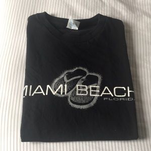 VINTAGE Miami Beach Tourist Souvenir Graphic T-Shirt